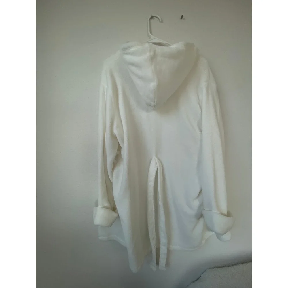 Gap Kids White Fleece Hooded Bathrobe Size 14 Recycled Polyester Tie Waist Robe